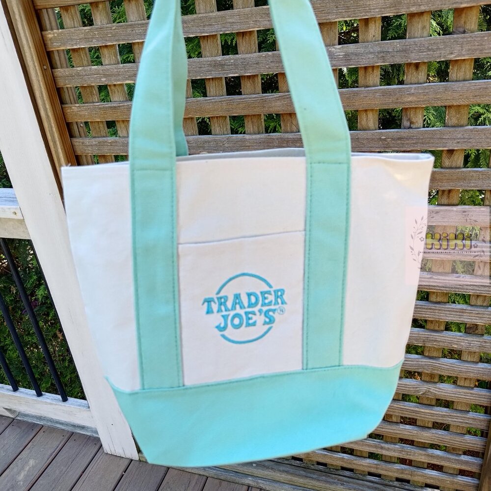 Trader Joe's Mini Pastel Canvas Tote Bags set of 4 limited edition - Picture 5 of 13